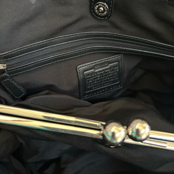 Coach Black and Cream Signature Shoulder Bag - Picture 9 of 15